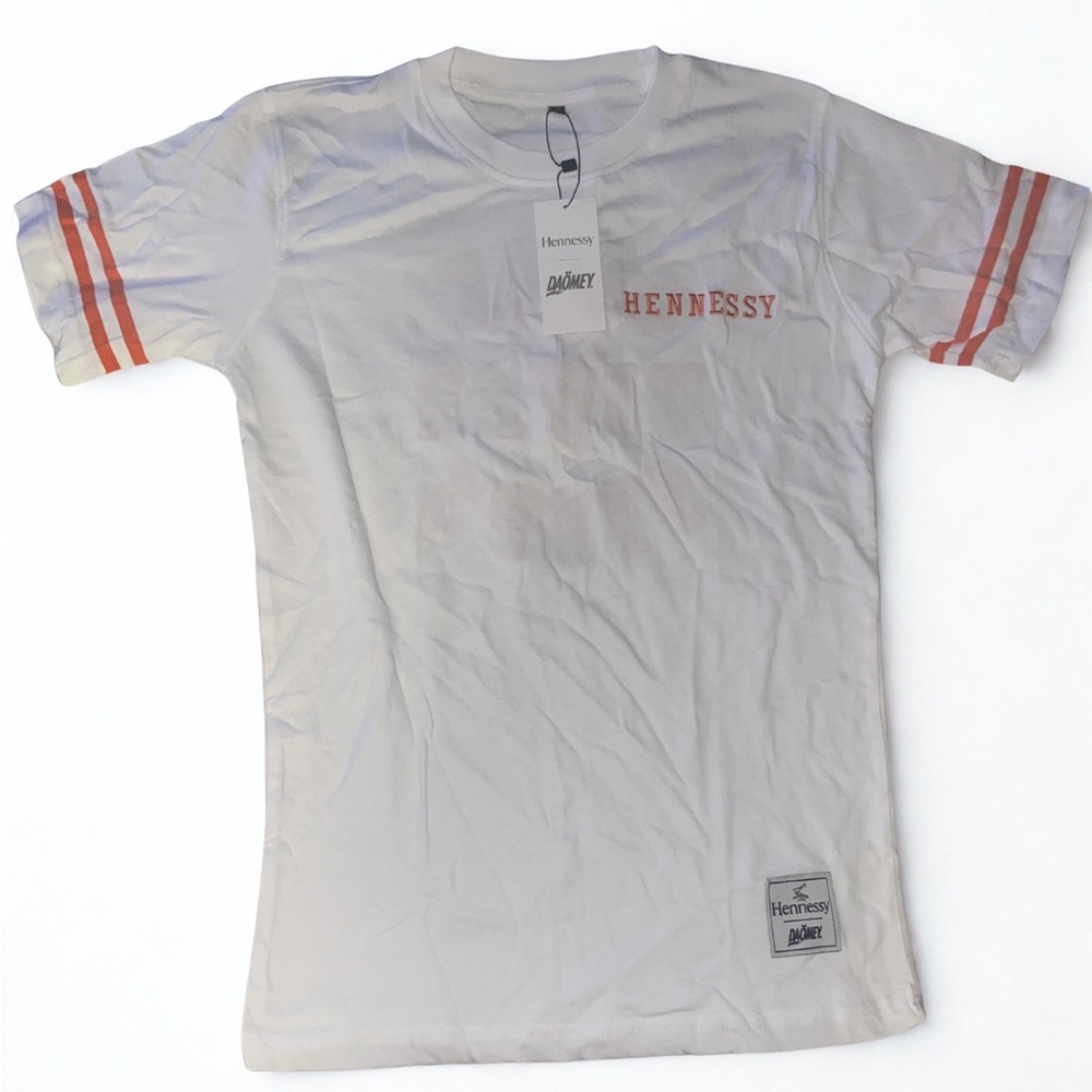 Hennessy DAÖMEY Men's Size S White Orange Short Sleeve T-Shirt NWT
